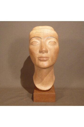 Nefertiti