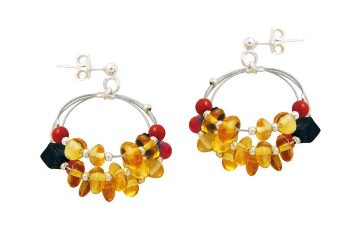 Onyx, coral and amber earrings