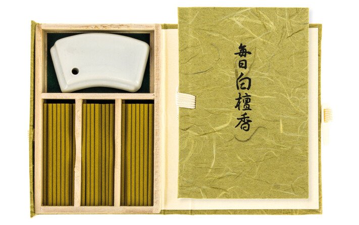 Mainichi Byakudan incense gift box