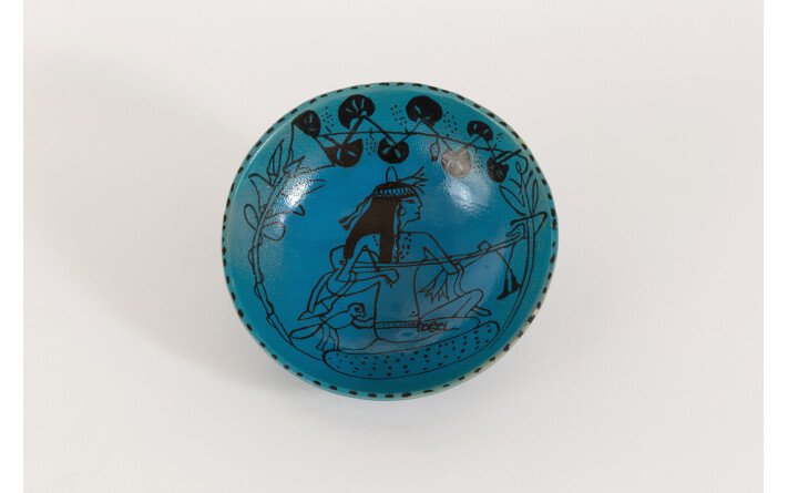 « Musician with lute » bowl