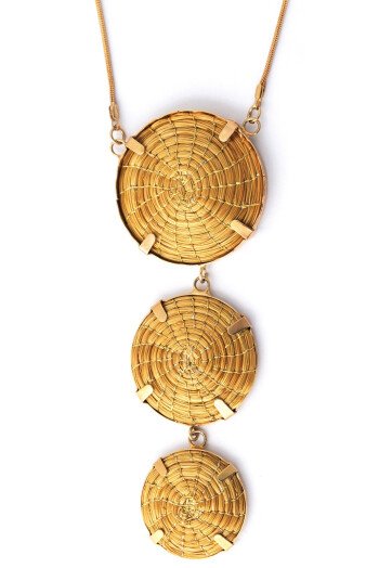 Pendentif  avec trois médaillons